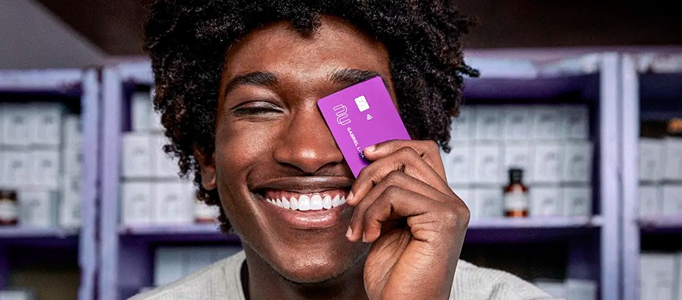 Como colocar crédito no celular pelo app do Nubank