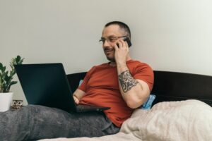 How to Get a Side Hustle and Build Extra Income